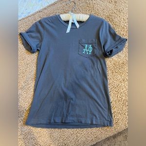 🎀Alpha Phi ΑΦ Charcoal T-Shirt with Pocket🎀